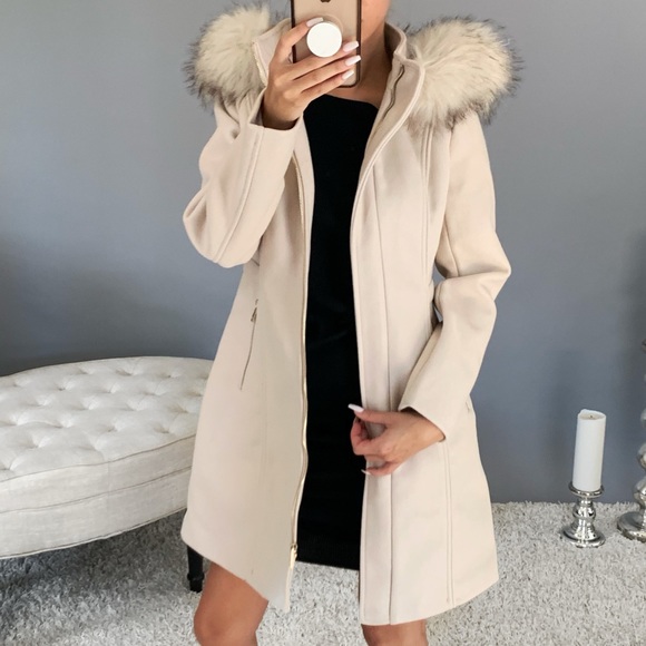 LAST➖WINTER in Beige - Picture 2 of 5